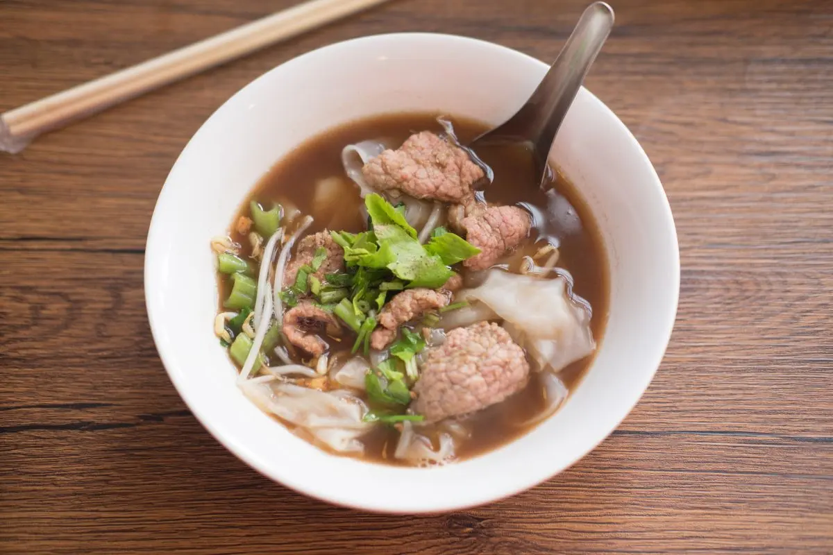 Authentic Thai Food Manhattan: Discover NYC’s Best Thai Spots Best Thai restaurant Manhattan NYC